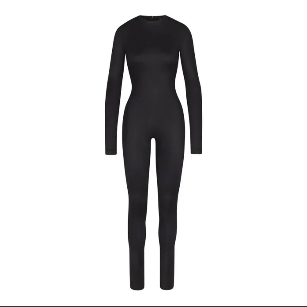 NWOT SKIMS Black Shine All In One Scoop Neck Long Sleeve Jumpsuit sz SMALL